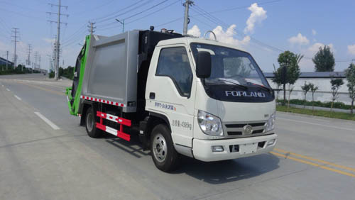 蓝牌福田4方压缩式垃圾车