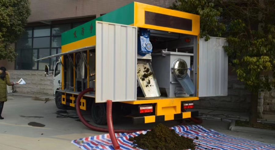 东风D6污水净化(处理)车