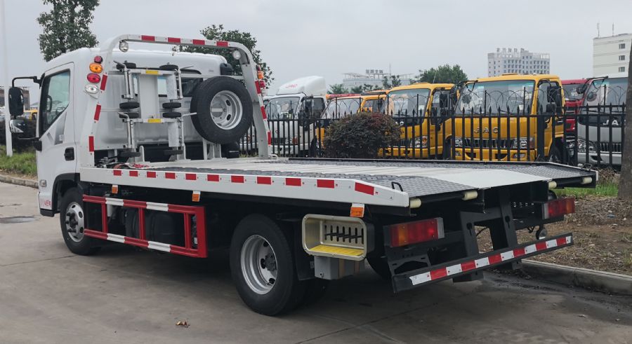 现代盛图蓝牌清障车(轿车化配置)