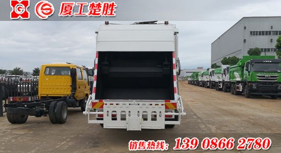 东风D9(12立方米)压缩垃圾车