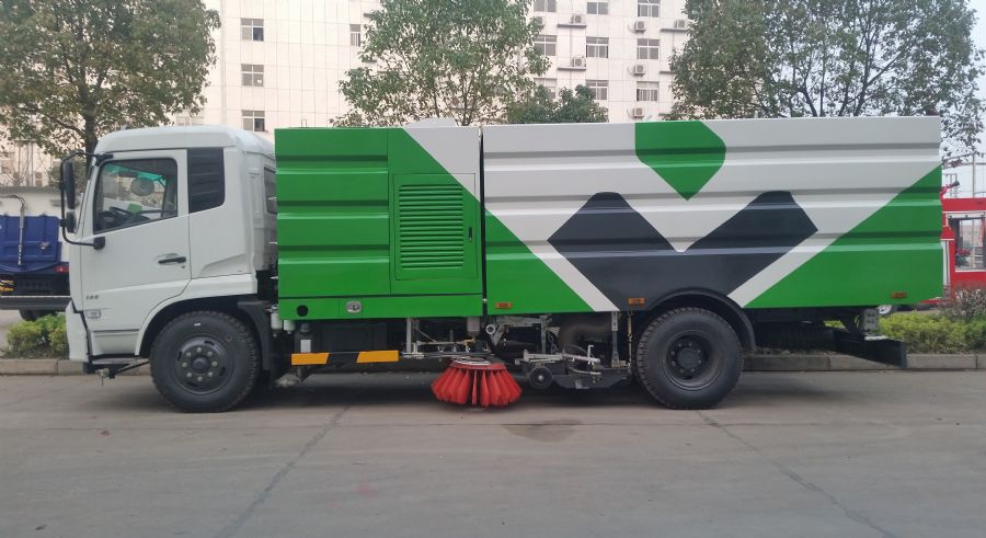 东风天锦洗扫车