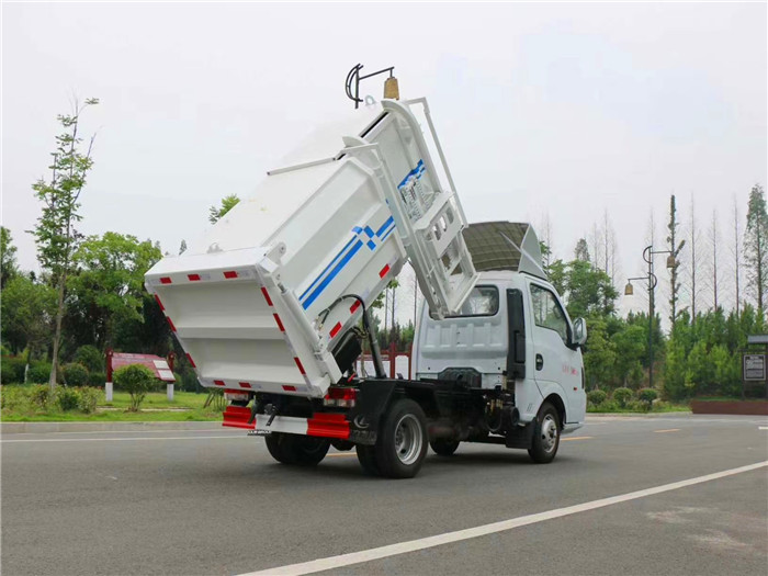 东风途逸3方自装卸式垃圾车