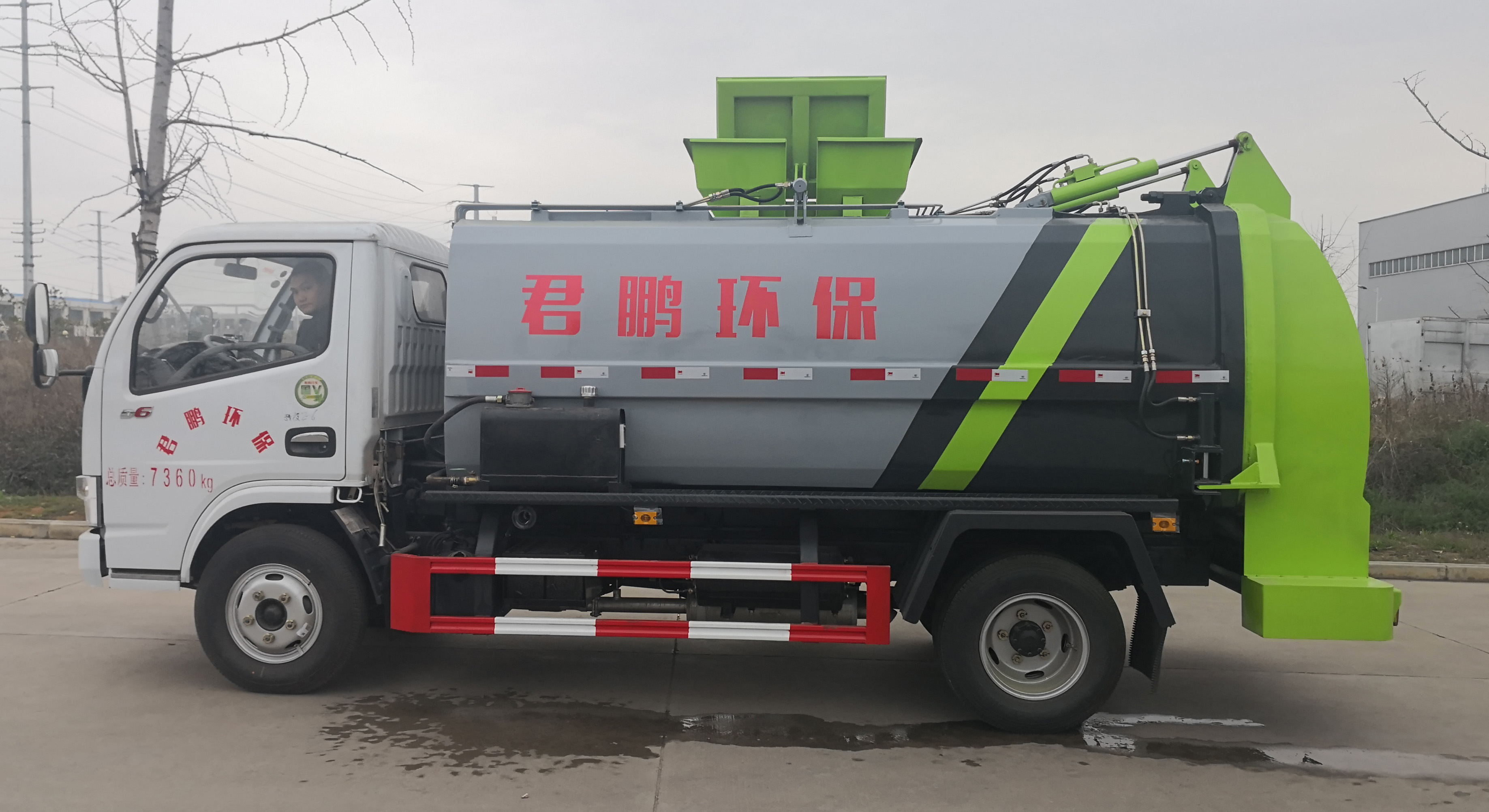 楚胜牌多利卡D6餐厨垃圾车