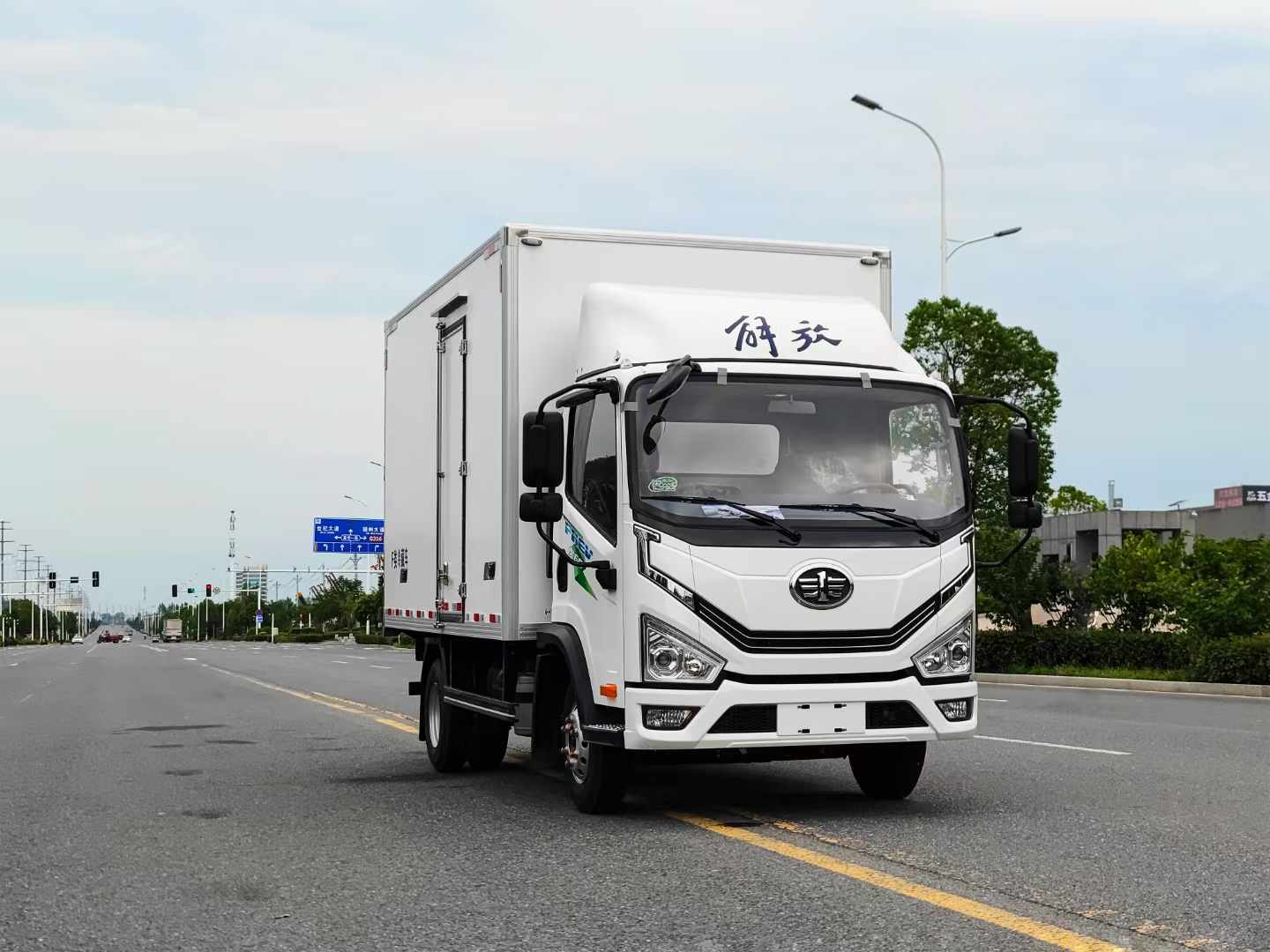 解放虎6G混动冷藏车