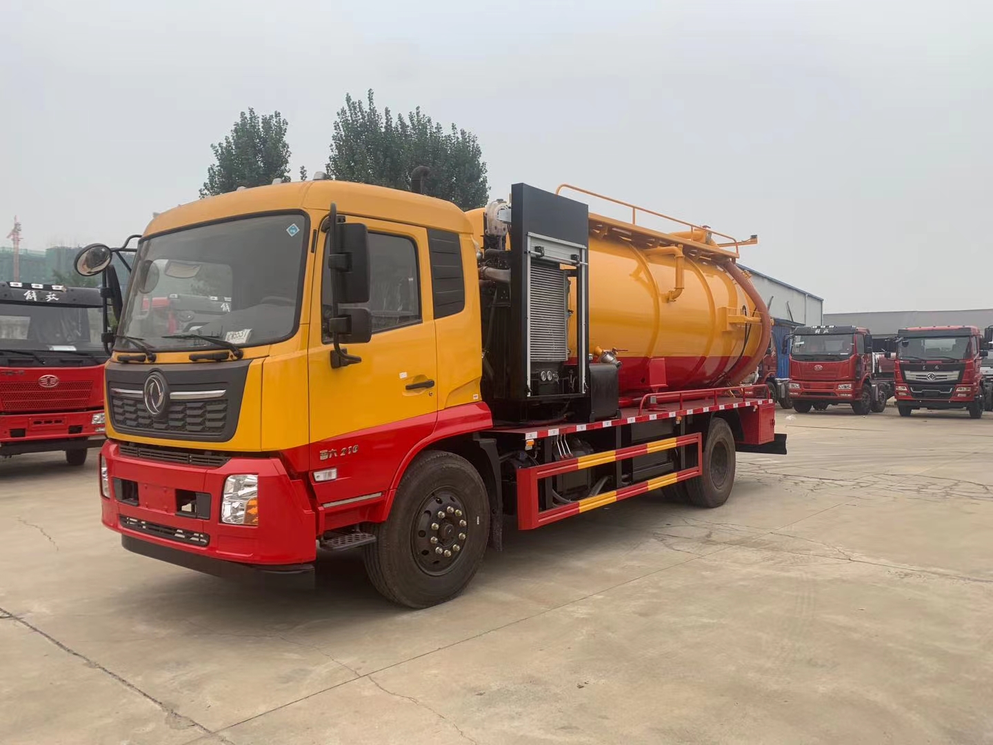 天锦16方清洗吸污车