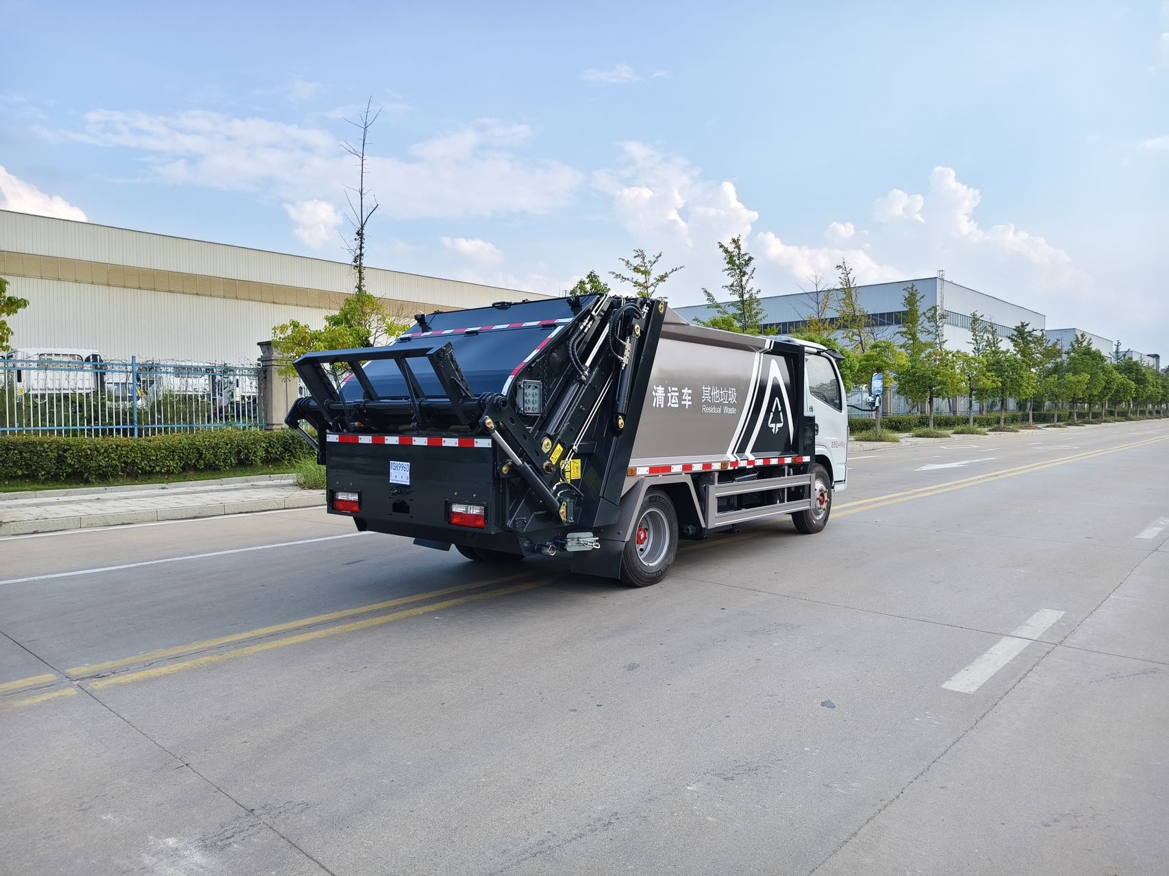 地库版蓝牌压缩垃圾车